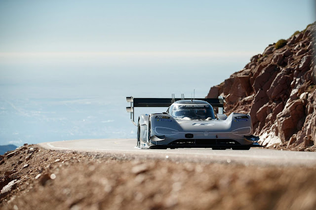 Volkswagen ID R 