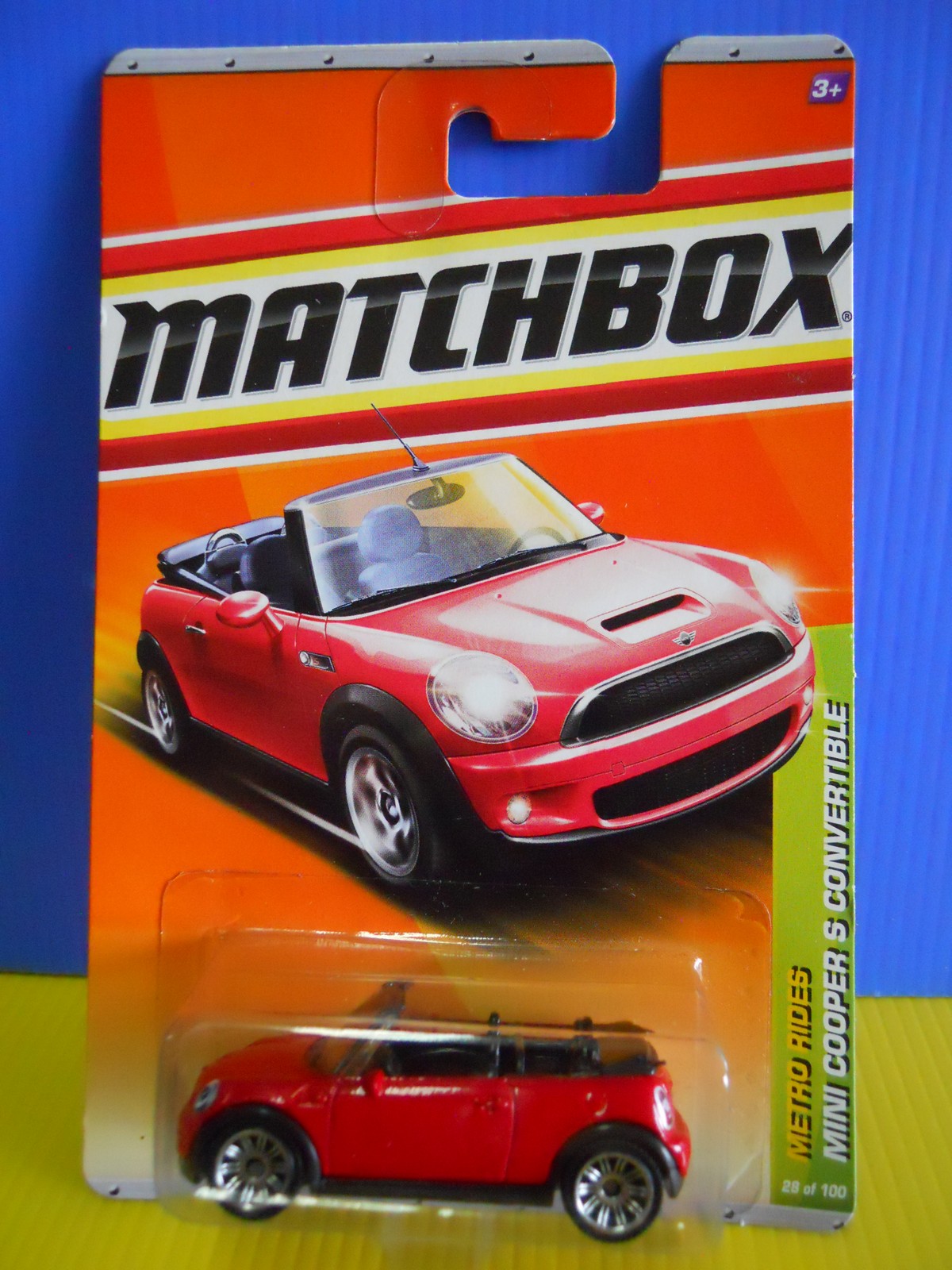 Dexters Diecasts (DexDC) Matchbox 2011 28 Mini Cooper S Convertible