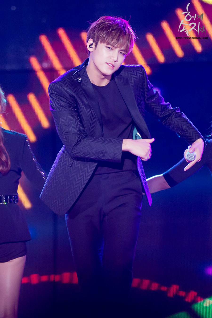 이번에 백지영과 콜라보레이션하고 팬덤 뒤집힌 남돌 | 인스티즈