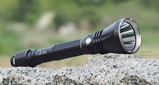 http://flashlionreviews.blogspot.com/2017/05/fenix-tk47-xhp35-hi-thrower-2x18650.html