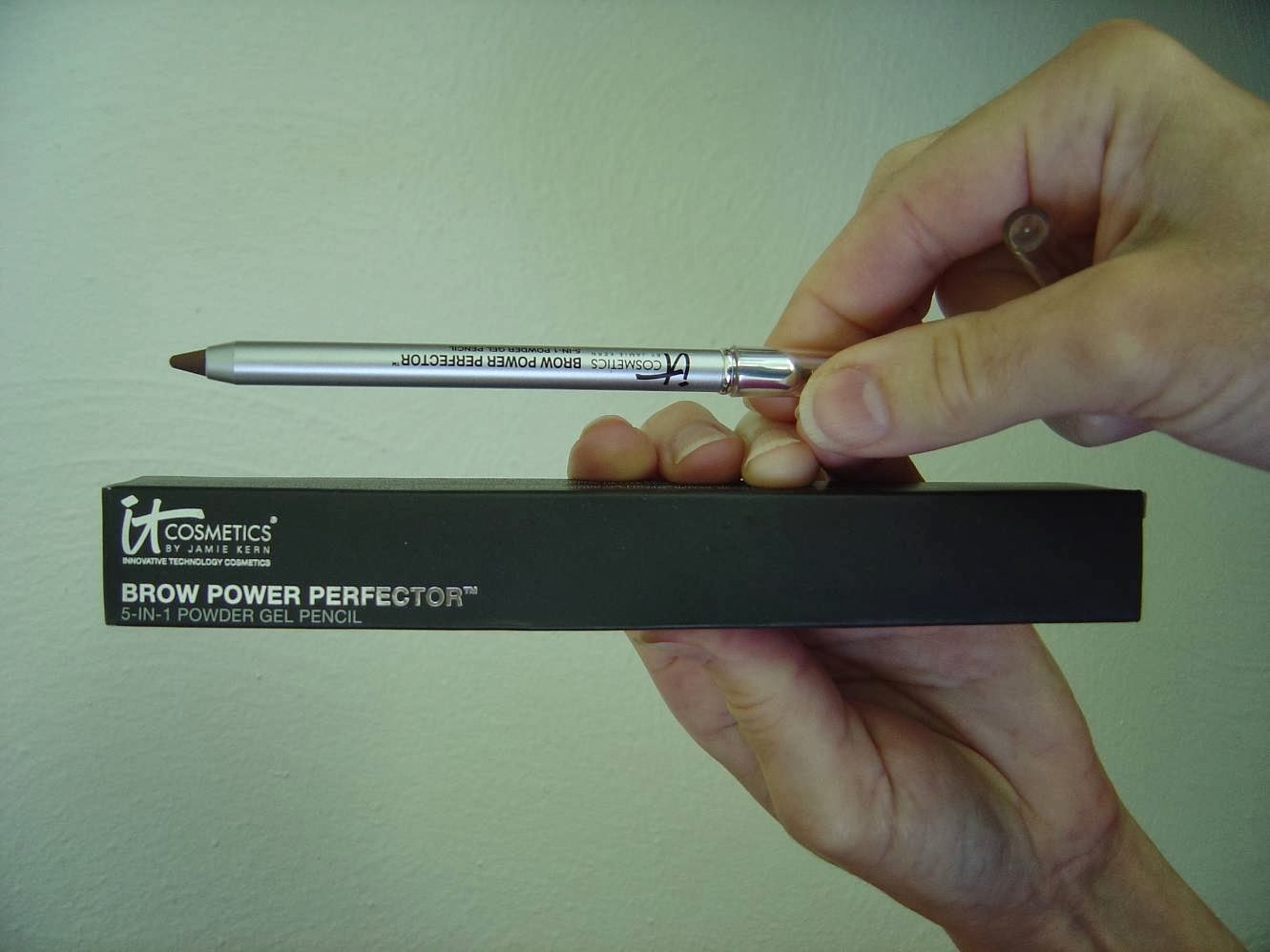 IT Cosmetics Award-Winning Brow Power Perfector 5-in-1 Powder Gel ...