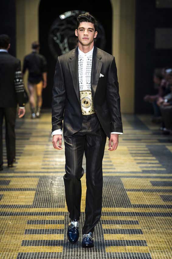 Versace Spring Summer 2013 Mens Fashion Show First Look