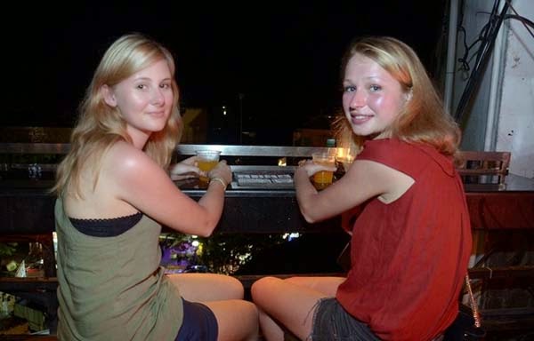 Sky Garden Rooftop Lounge Legian : Bali Nightlife Sky Garden Rooftop Lounge Legian : Bali Nightlife