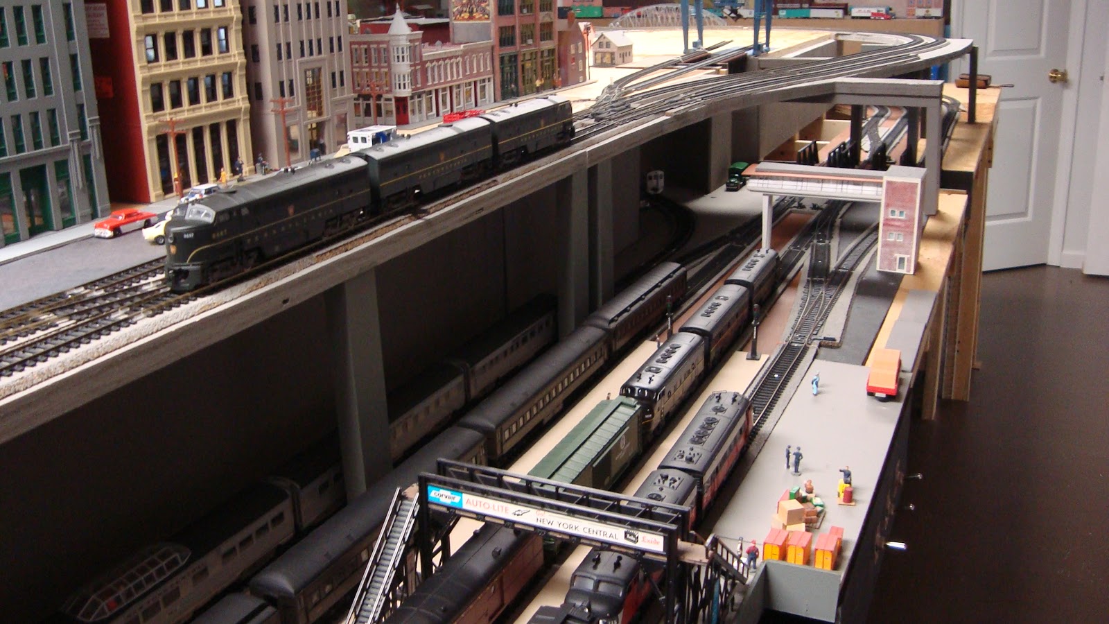 New York Central Train Layout: Upper Mainline Track Work Completed