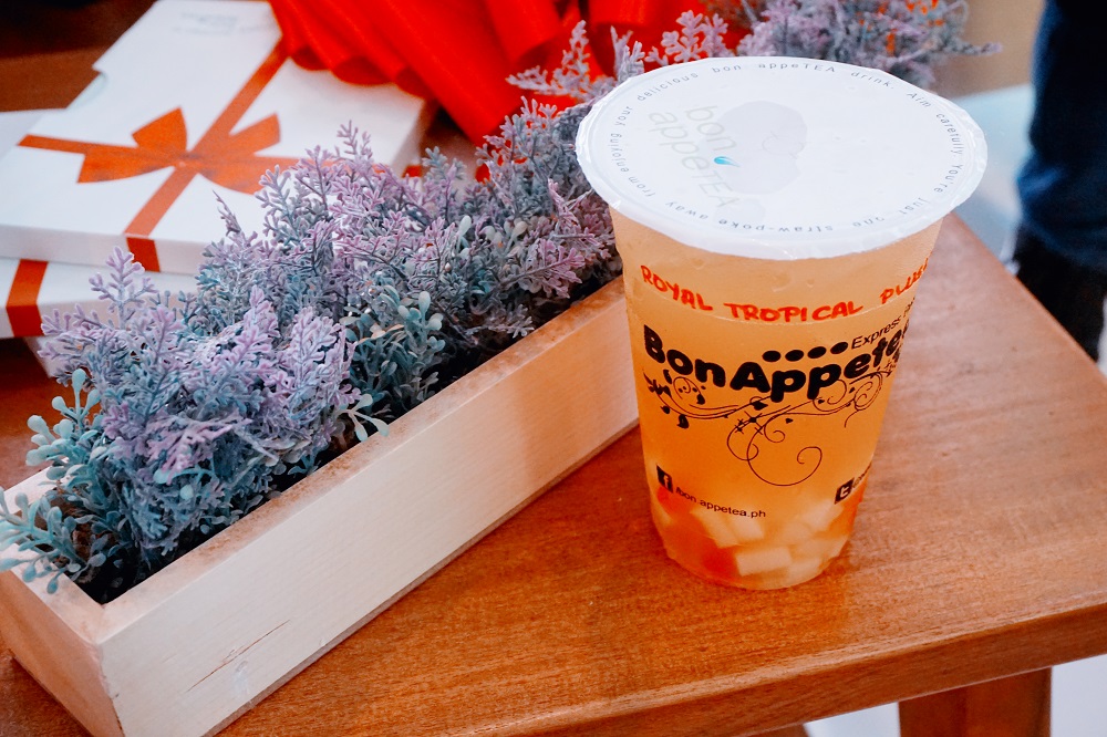 bon appeTEA Opens its 48th branch + Christmas Drinks and Planner Launch  