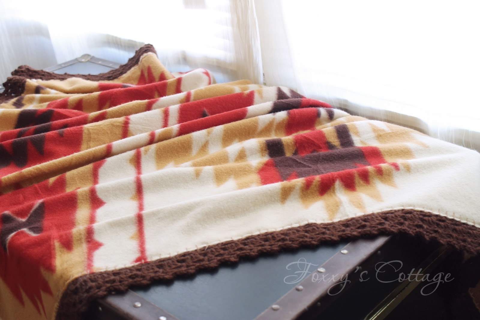 Mi Casa More Blankets...