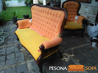 service sofa bandung