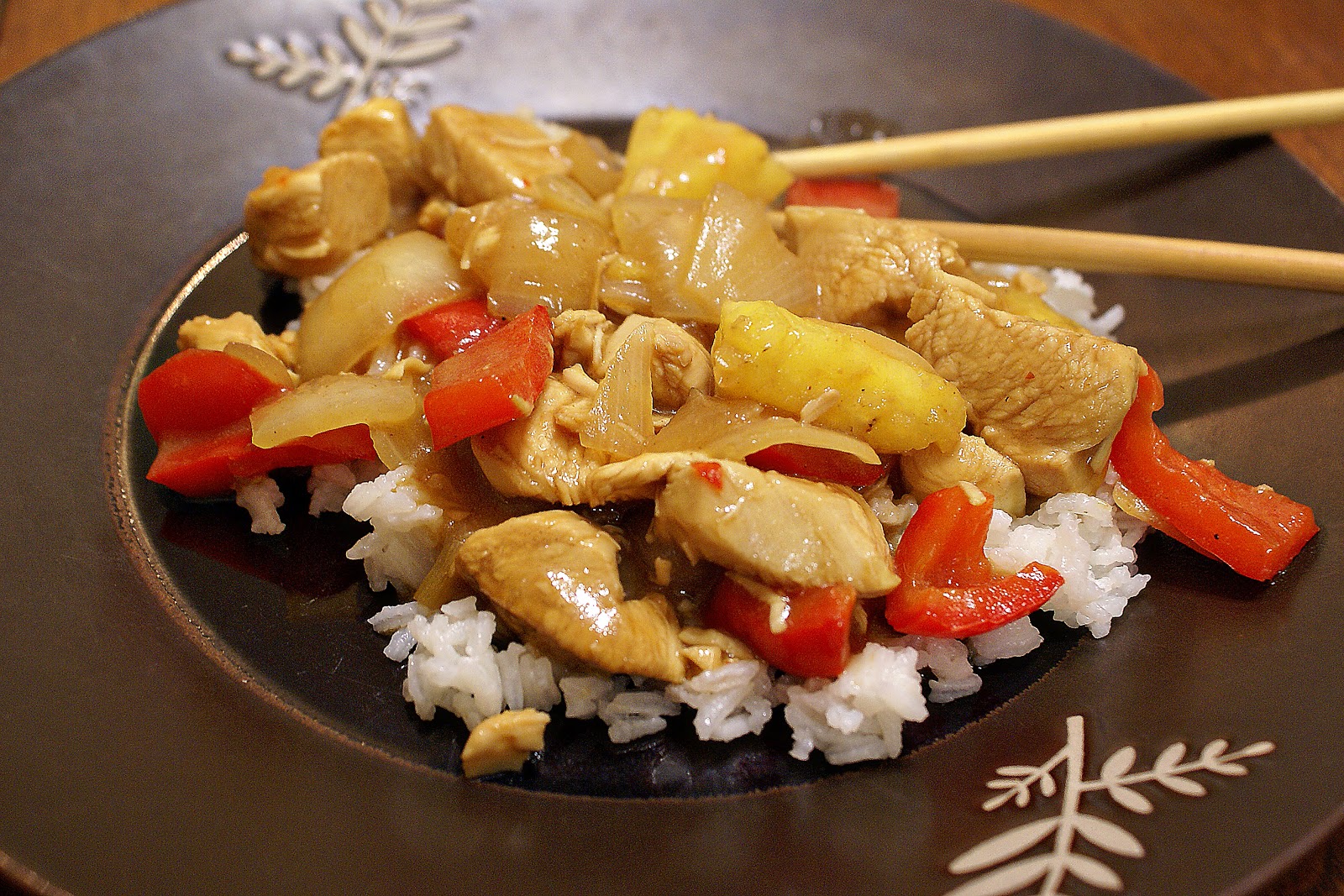 The Hungry Lovers Light Sweet and Sour Chicken