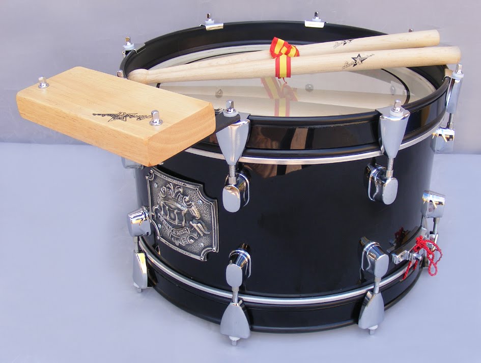 Hermandad Santo Cáliz de Alzira Banda de Tambores