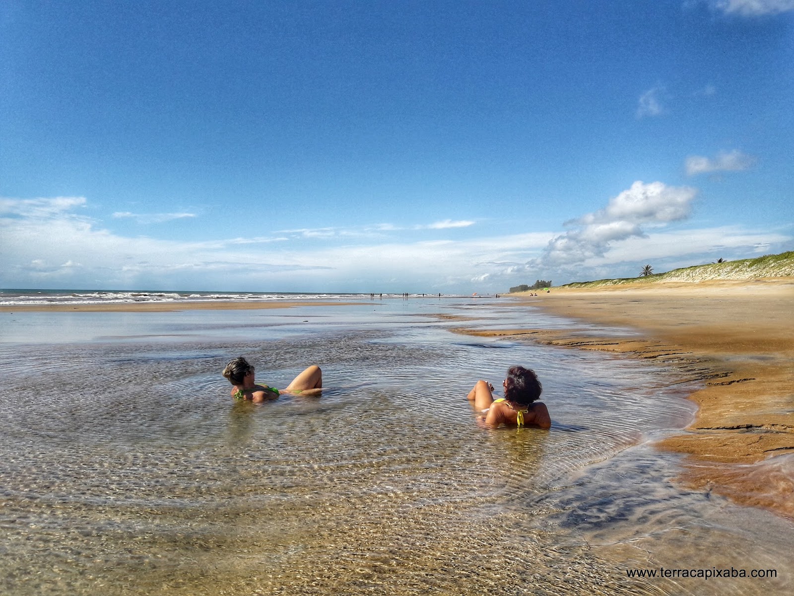 Praia de Guriri São Mateus Terra Capixaba Praia de Guriri São Mateus Terra Capixaba