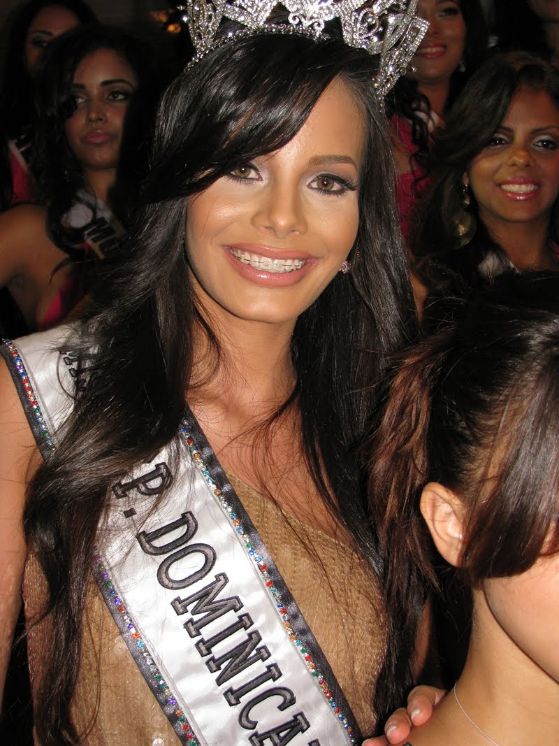 Miss Universe Dominican Republic 2011 Dalia Fernandez The Message From Music Blogs