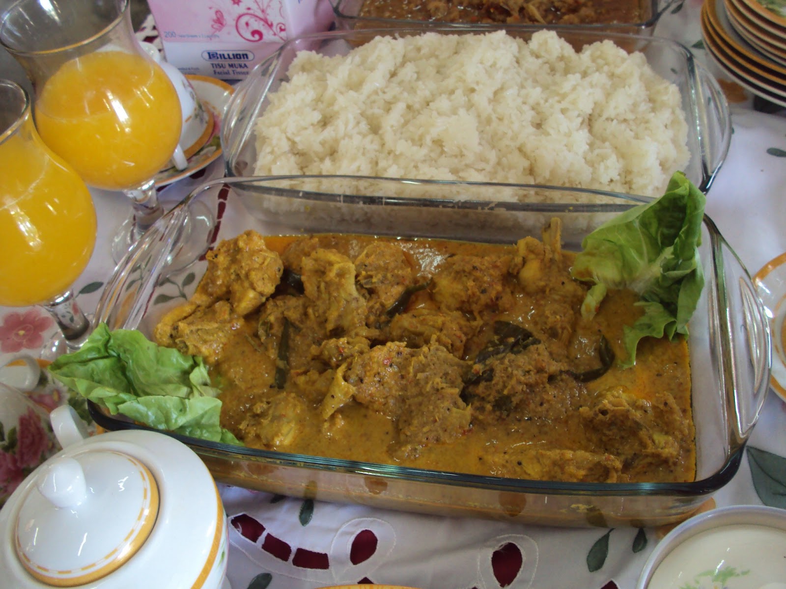 Hitam Putih Kehidupan: HIDANGAN TRADISIONAL