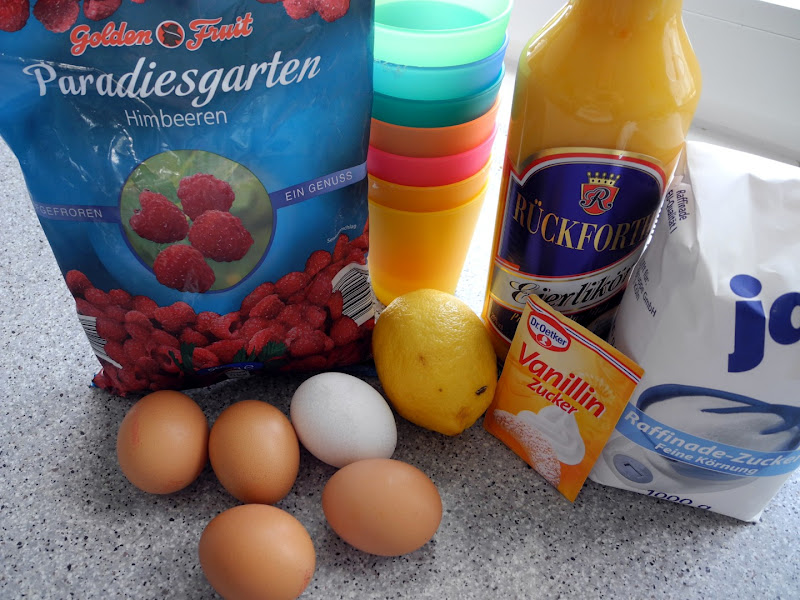 Team Futterneid: Himbeeren auf Eierlikör-Parfait