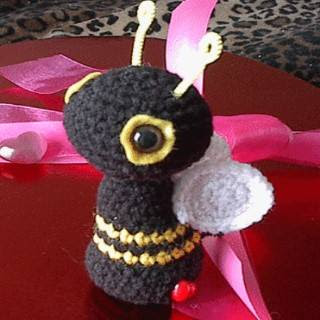 PATRON GRATIS ABEJA AMIGURUMI 7564 🐝