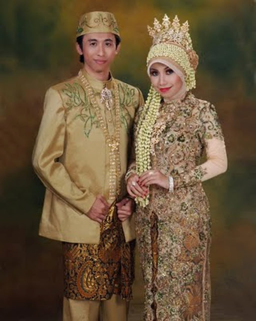 model kebaya pengantin berjilbab