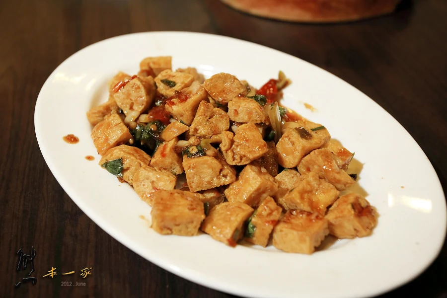 鱻客棧熱炒|包廂KTV歡唱聚會好所在|非凡大探索美食推薦報導