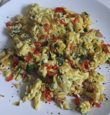 scrambled eggs with cottage cheese