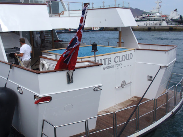 turismo-de-cruceros-en-gran-canaria-el-yate-de-lujo-white-cloud-en-las