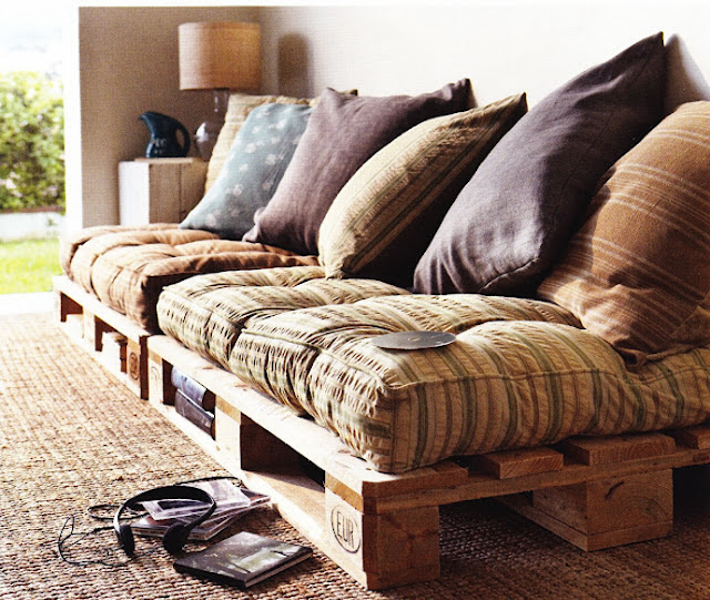 Desain sofa inspiratif dari palet bekas