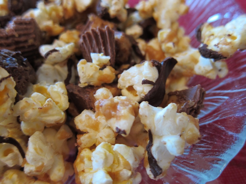 Belle's Baking Reese's Peanut Butter Cup Popcorn