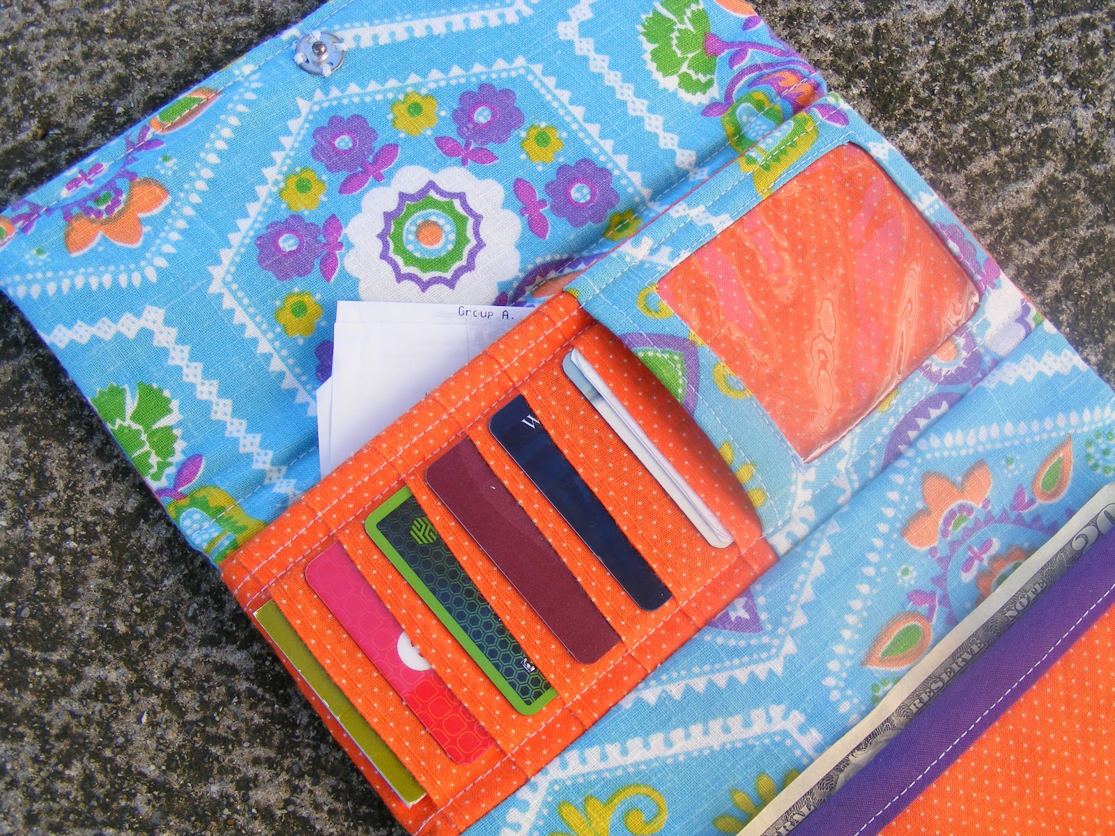 Five Reasons Fabric Wallets Are Fabulous