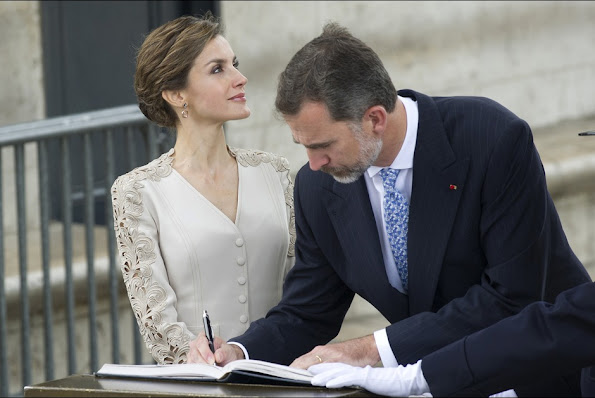 Felipe VI of Spain and Queen Letizia of Spain are on a three-day visit in France.