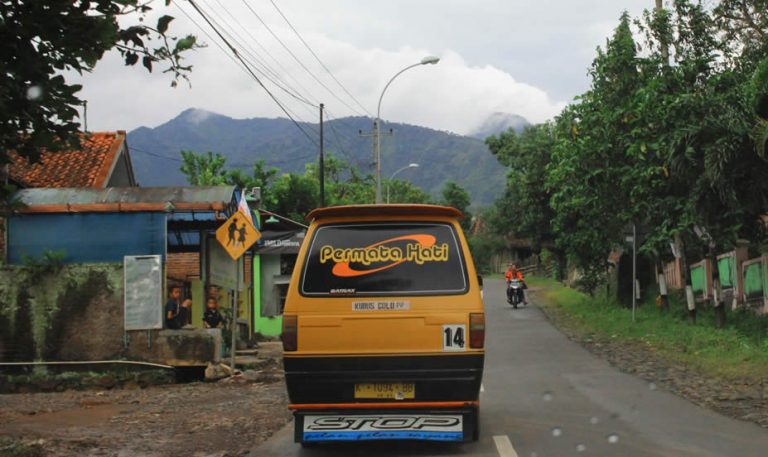 87+ Gambar Air Terjun Montel Terlihat Keren 87+ Gambar Air Terjun Montel Terlihat Keren