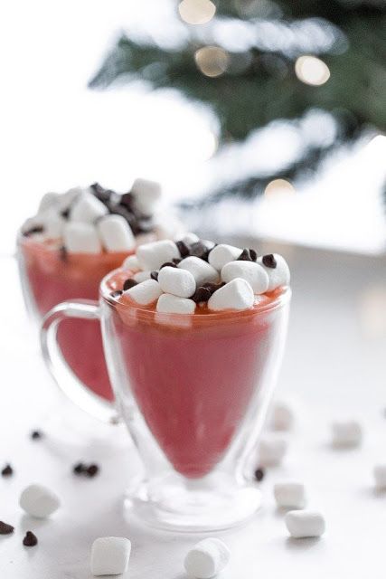 Red velvet hot chocolate crockpot recipe