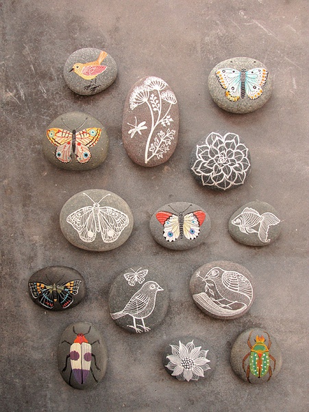 malowane kamienie diy dekoracja pamiątka z wakacji eco manufaktura