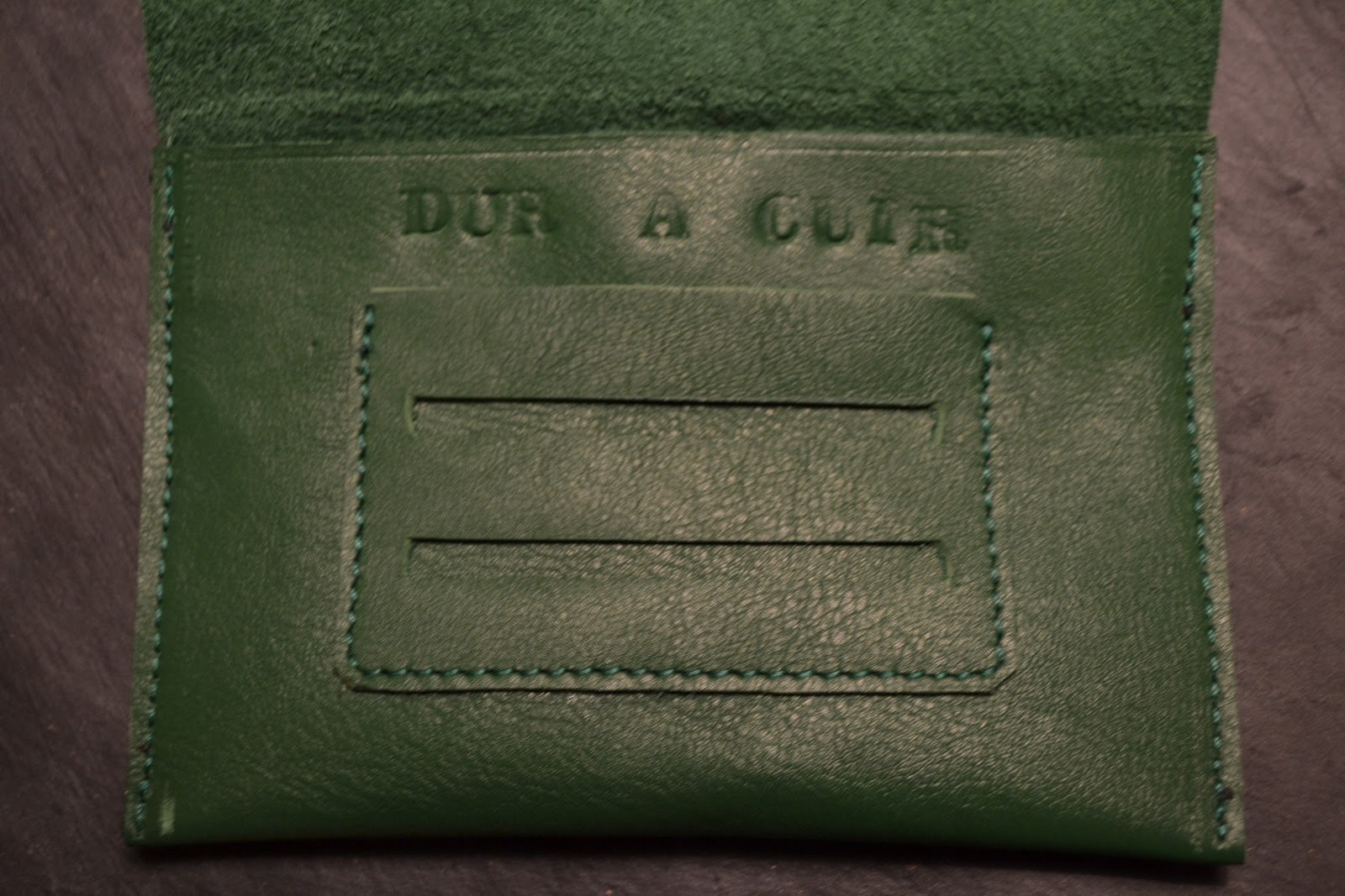 Dur à cuir blague à tabac / feuilles / et Filtres