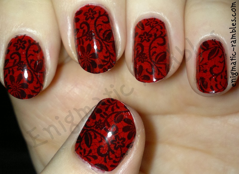 red-black-lace-stamped-stamping-nails-opi-whats-your-point-setta-moyou-special-nail-polish-bornprettystore-born-pretty-store-bornprettystore02-bp02