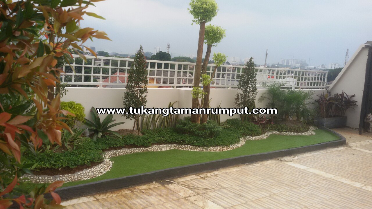 JUAL RUMPUT SINTETIS TAMAN, UNTUK TAMAN INDOOR, TAMAN OUTDOR & ROOF