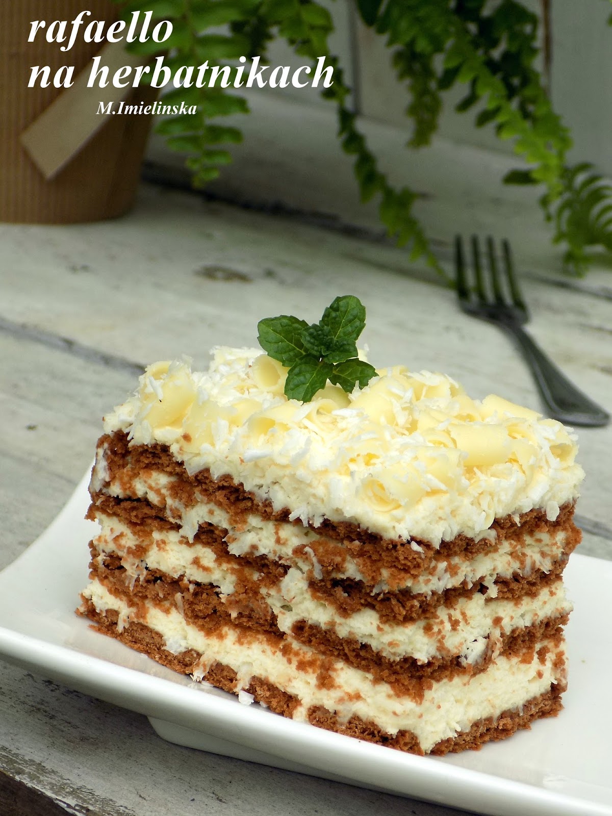 Domowa Cukierenka : rafaello na herbatnikach kakaowych