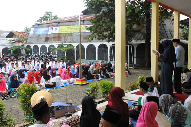 Contoh Teks Pembawa Acara Maulid Nabi (Teks MC Hari Besar ...