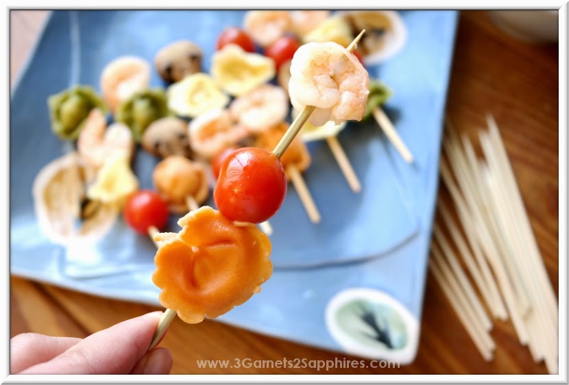 Shrimp Tortellini Mushroom Tomato Kabobs #EasyPrepMeals #shop #cbias
