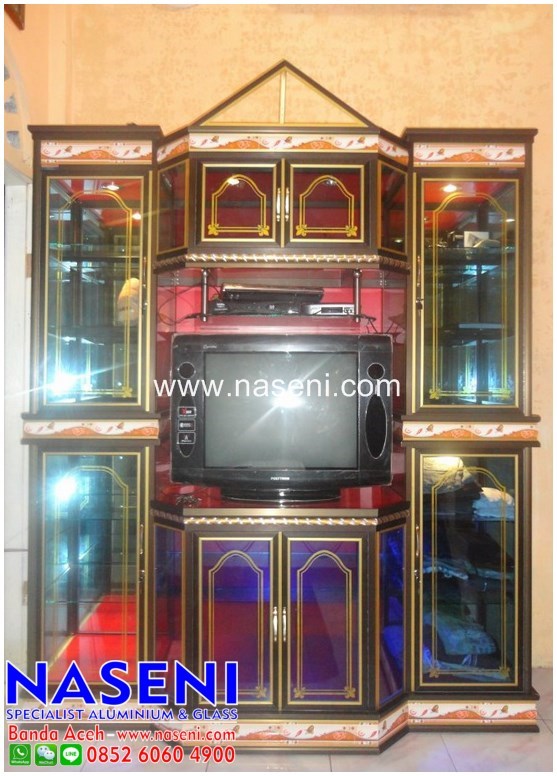 NASENI ALUMINIUM DAN KACA  Bufet Lemari TV