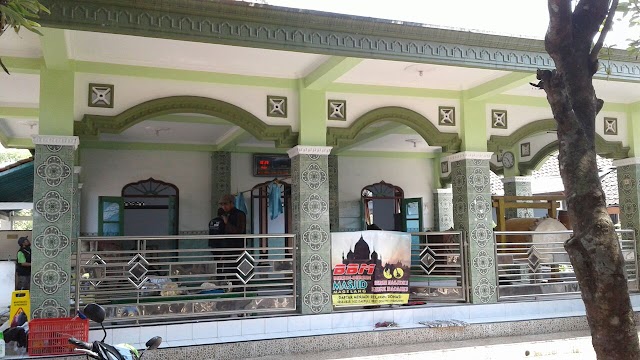 Tim BBM hadir di Masjid Darussalam Dusun Carikan, Desa Deyangan, Kecamatan Mertoyudan, Kabupaten Magelang