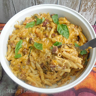 Mothership Macaroni and Cheese ~ This dish has it all and is ideal to make when you need to feed a crowd {packed with hidden veggies as well ;-) } #MacAndCheese #PotluckRecipe #ComfortFood www.WithABlast.net