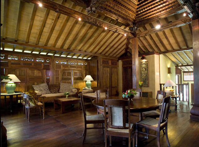 Interior Ruang Keluarga Dengan Desain Rumah Joglo Interior Ruang Keluarga Dengan Desain Rumah Joglo