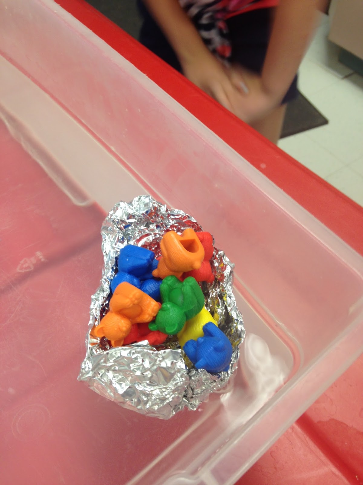 Scissors and Crayons: Pumpkins: Sink or Float