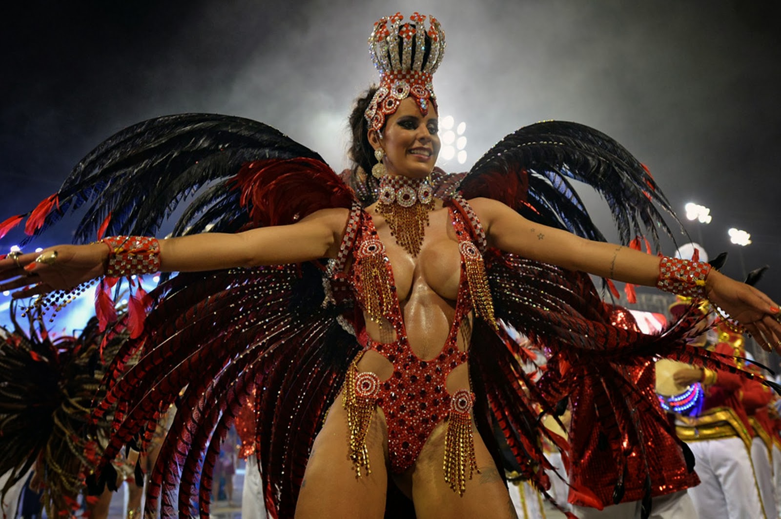 Brazilian Carnaval Anal - Naked brazilian carnival party - pic hard-core