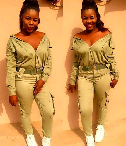 Photo Of NYSC Corper Who Bares Cleavage In Her Uniform Has Got The ...