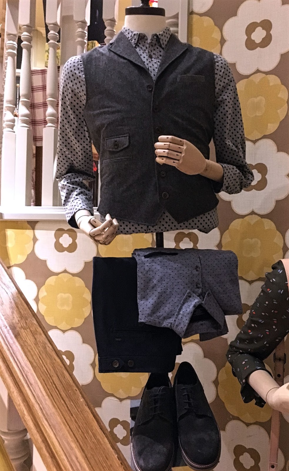 White stuff gentleman's relish waistcoat Clearance