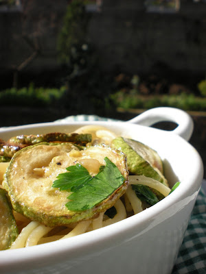 Spaghetti con le zucchine del sig. Mimmo, un piatto speciale della cucina siciliana