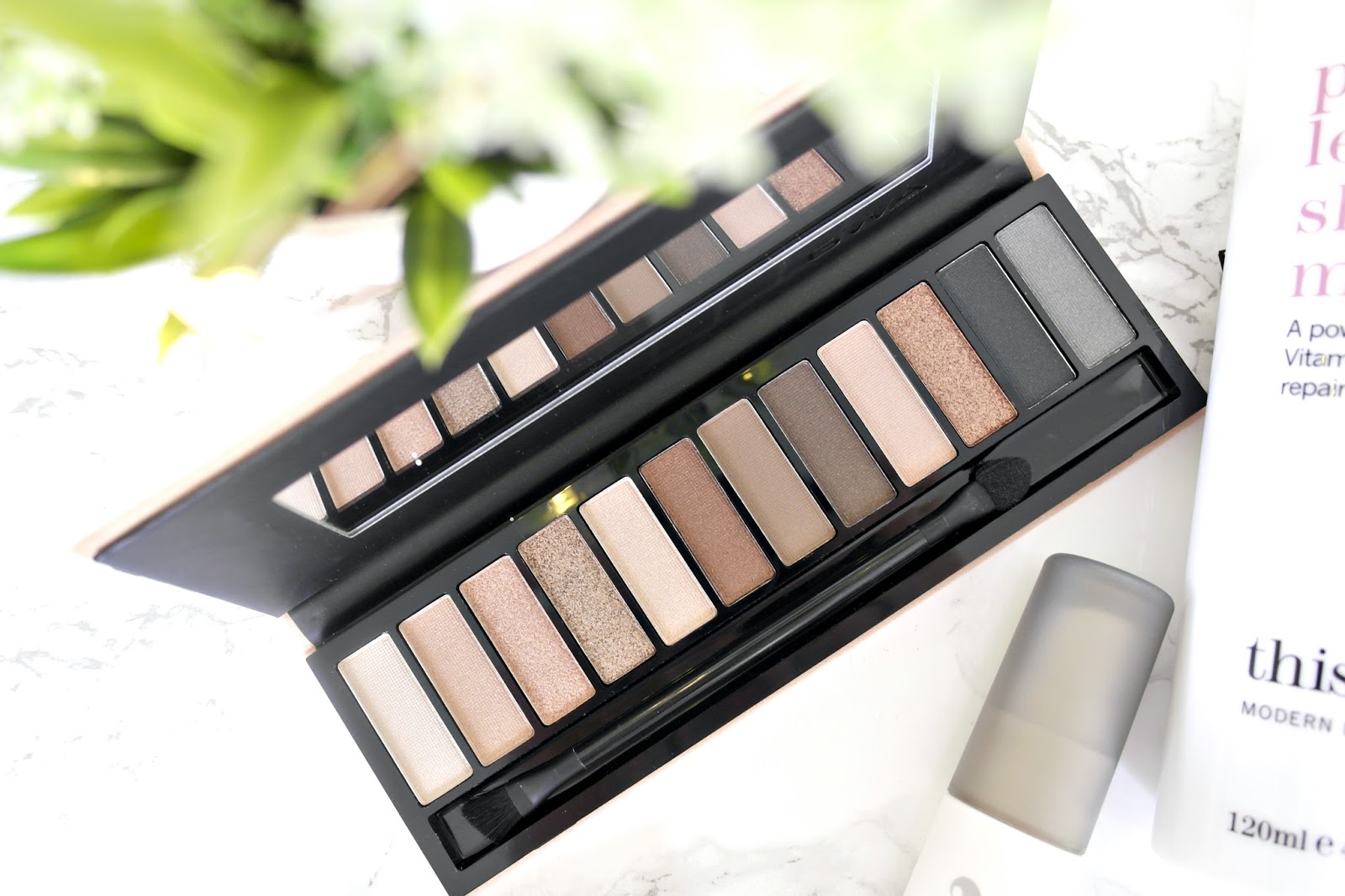 Girls with attitude natural eyeshadow palette, review, GWA