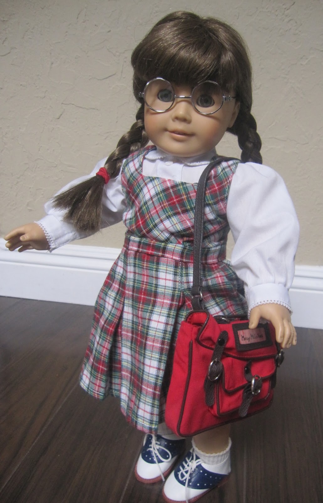 The Savage Dolls American Girl is retiring Molly and Emily