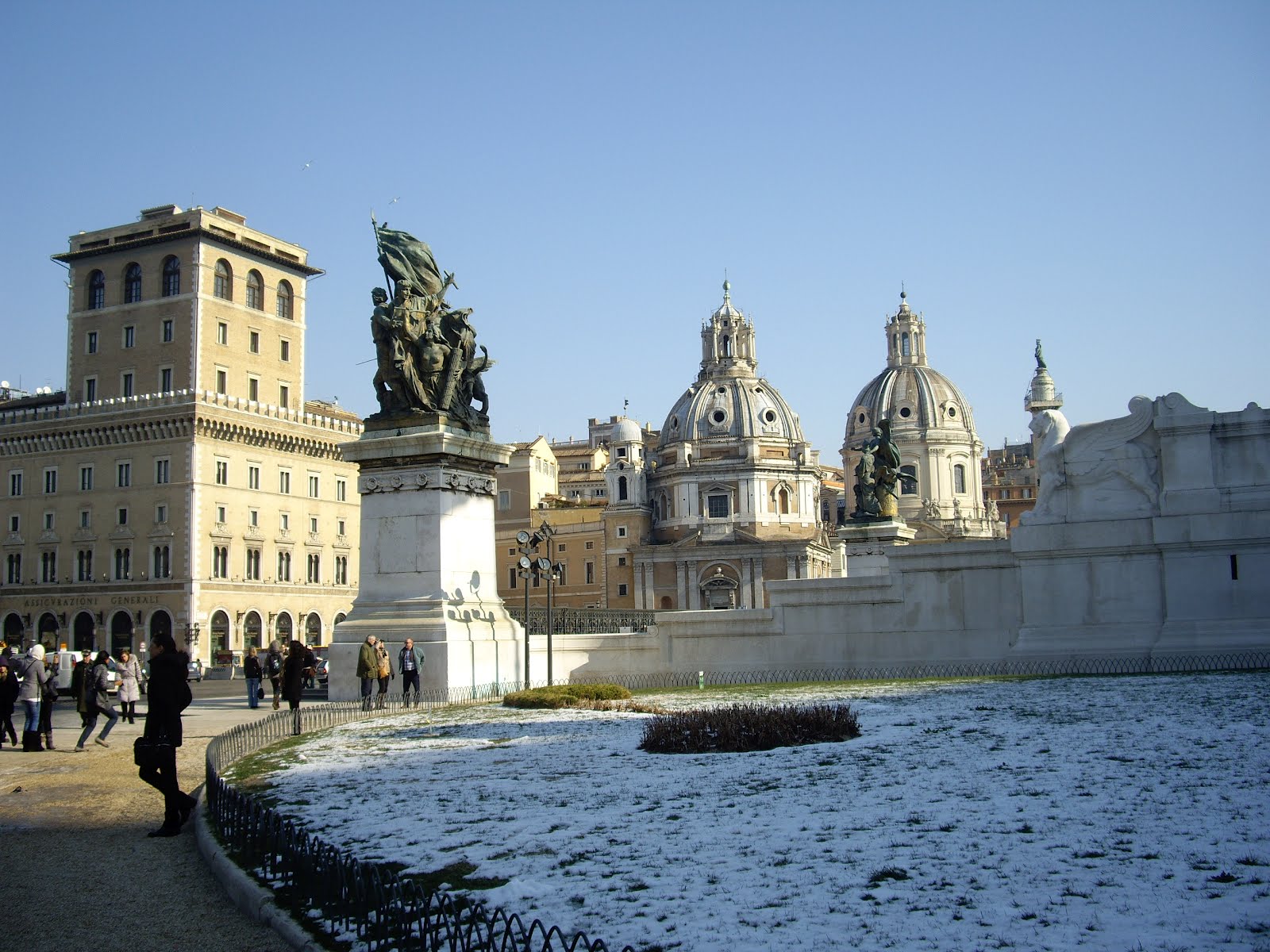 unosmonos: ROMA 2. Nevada