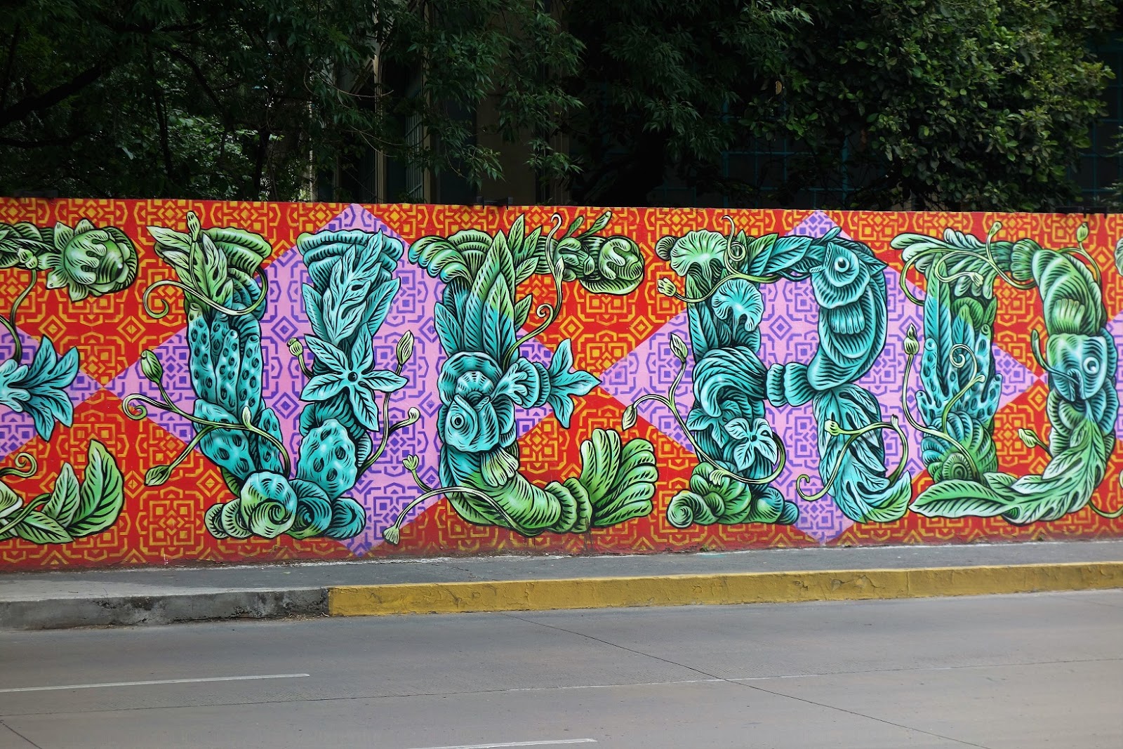 Travels of a Retired Teacher Urban Muralism