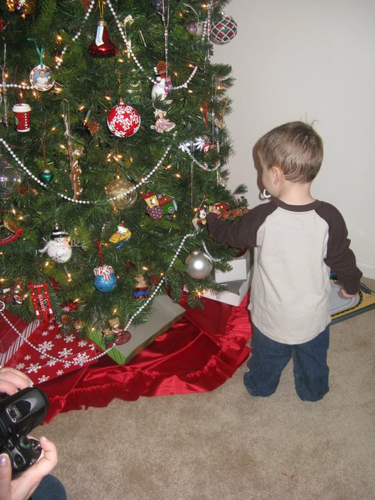 Get Joy: The Christmas Items for 2011!