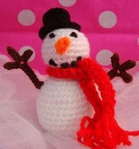 http://www.ravelry.com/patterns/library/frosty---snowman-amigurumi-uk-terms